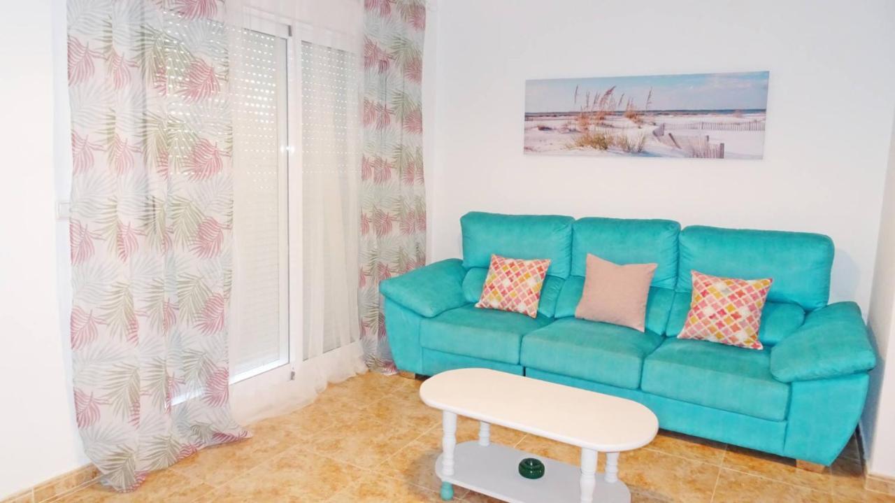 Apartment Palmeras En La Playa - House In